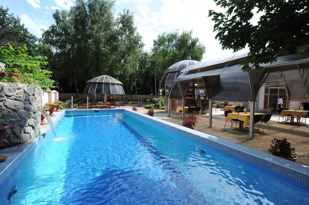 Mercury Hotel Kharkiv Exterior photo
